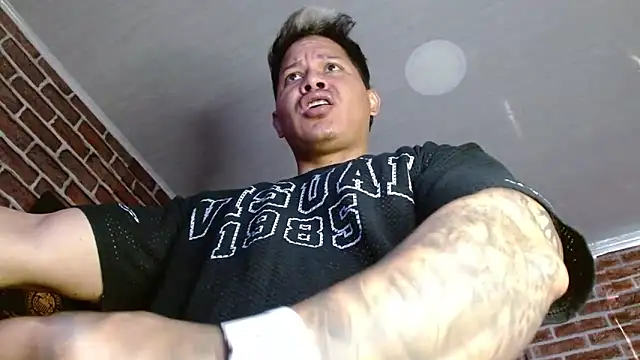 jordan bigcock  online show from 06.10.26