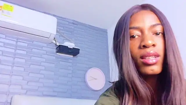 Hungry pussy18 online show from 10.27.25