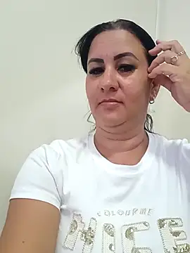 Snapshot of CleoHot25 chatting on 01.09.26 CleoHot25 online show from 01.09.26