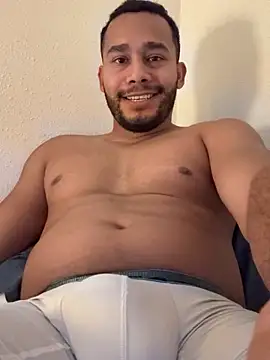 yeison-69 online show from 10.10.25