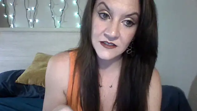 Snapshot of easy_briezy chatting on 12.01.25 easy briezy online show from 12.01.25