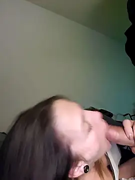 Snapshot of Cassaroll333 chatting on 10.20.25 Cassaroll333 online show from 10.20.25