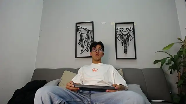 Austin Reeds online show from 10.21.25