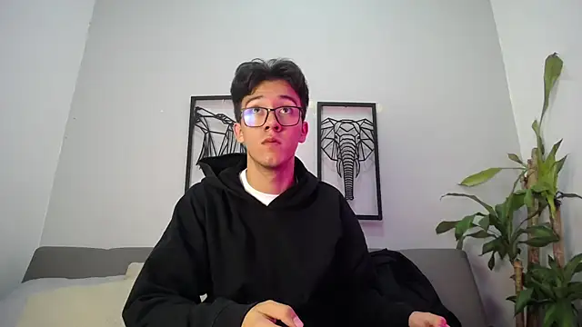 Austin Reeds online show from 10.22.25