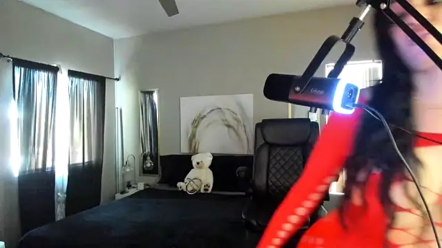 Snapshot of Myonnathegod chatting on 11.09.25 Myonnathegod online show from 11.09.25