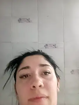 AbbyLewiis online show from 10.31.25