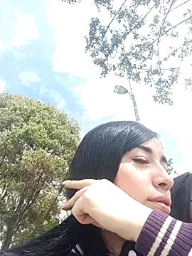 AbbyLewiis online show from 11.19.25