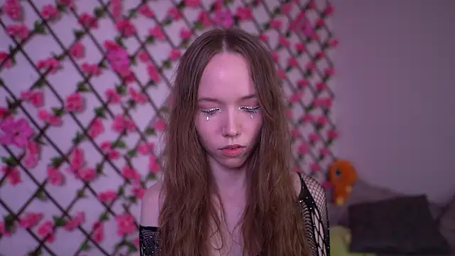 Petite Polly online show from 10.23.25