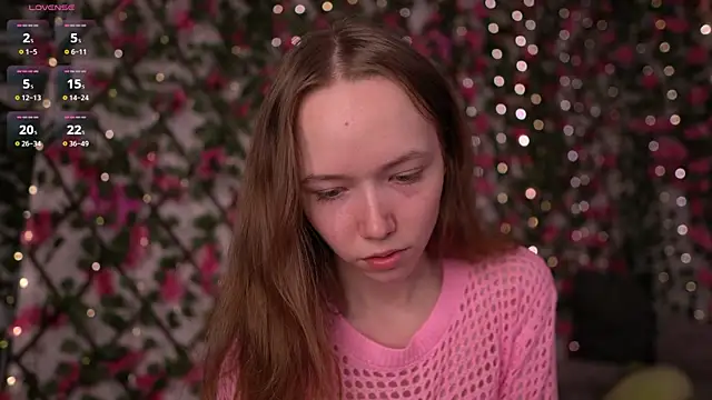 Petite Polly online show from 12.21.25