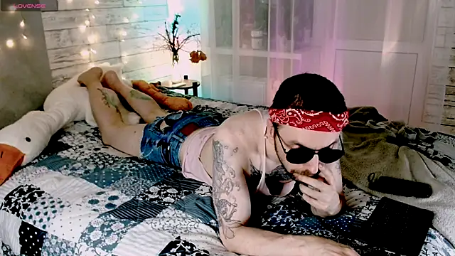 Markus Rivas online show from 11.11.25