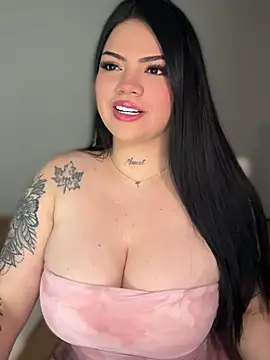dulcemarianh  online show from 05.02.26