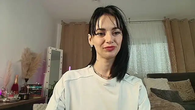 JacquelineHex online show from 07.05.26