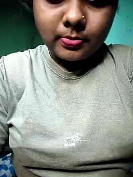 World Top Girl online show from 10.28.25