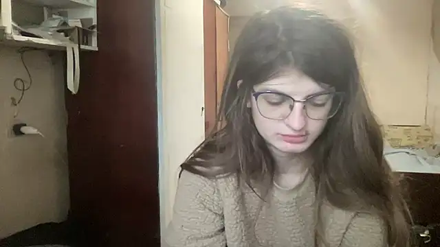 Snapshot of NikaXZimax chatting on 11.06.25 NikaXZimax online show from 11.06.25