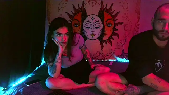 Woowow33 online show from 10.12.25