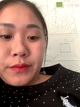 Misu-u online show from 10.28.25