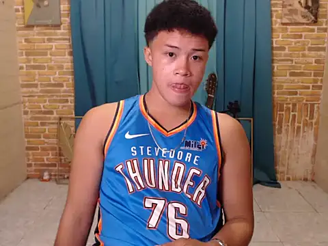 Snapshot of ur_naughtyboy_patrick chatting on 10.10.25 ur naughtyboy patrick online show from 10.10.25