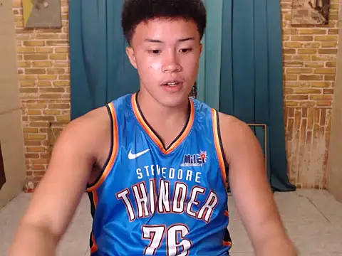 Snapshot of ur_naughtyboy_patrick chatting on 10.12.25 ur naughtyboy patrick online show from 10.12.25