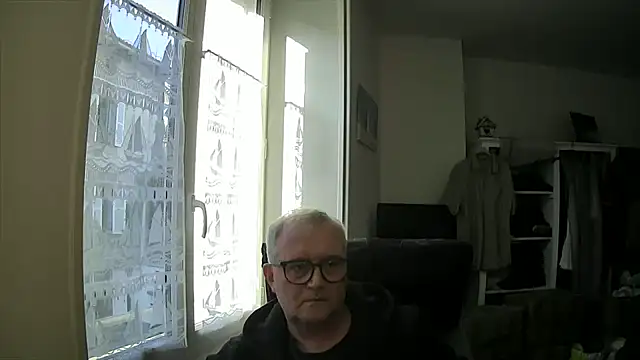 macdut67 online show from 10.07.25