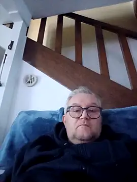 macdut67 online show from 10.23.25