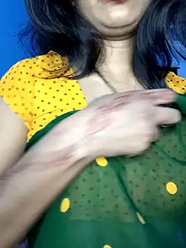 Snapshot of Janu-hasena chatting on 02.18.26 Janu-hasena online show from 02.18.26