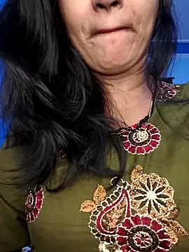 Snapshot of Janu-hasena chatting on 04.01.26 Janu-hasena online show from 04.01.26