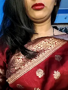 Snapshot of Janu-hasena chatting on 04.02.26 Janu-hasena online show from 04.02.26