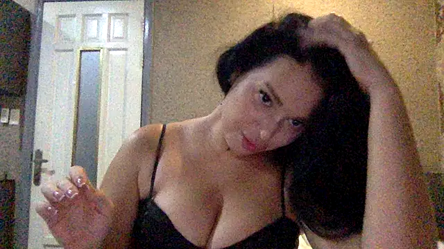 Fayronna online show from 03.08.26