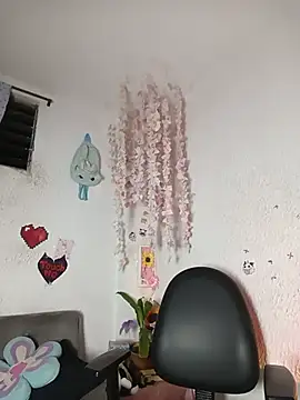Snapshot of Emilycollei chatting on 06.03.26 Emilycollei online show from 06.03.26