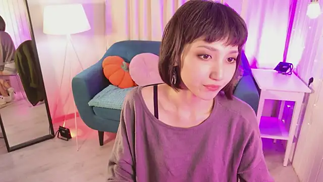 Snapshot of GentleMusee chatting on 06.10.26 GentleMusee online show from 06.10.26
