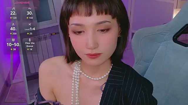 Snapshot of GentleMusee chatting on 07.15.26 GentleMusee online show from 07.15.26