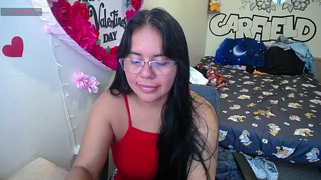 Snapshot of Miss__kendra_ chatting on 05.28.26 Miss kendra online show from 05.28.26