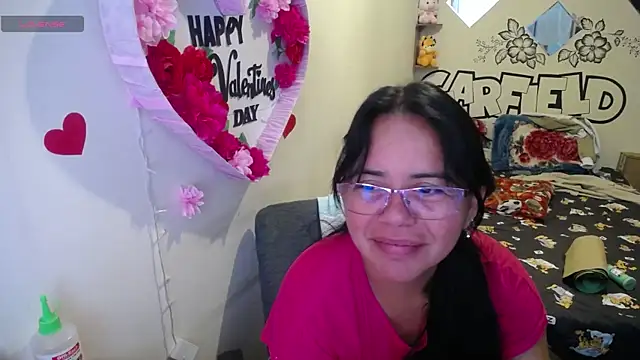 Snapshot of Miss__kendra_ chatting on 06.09.26 Miss kendra online show from 06.09.26