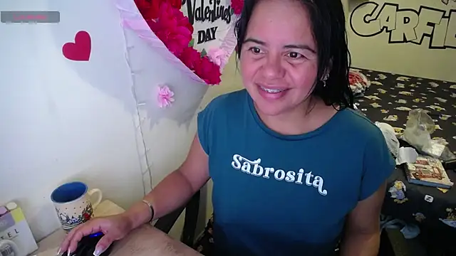 Snapshot of Miss__kendra_ chatting on 06.19.26 Miss kendra online show from 06.19.26