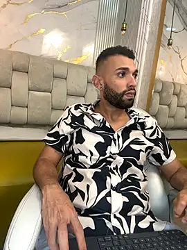 Snapshot of onlymen2025 chatting on 10.29.25 onlymen2025 online show from 10.29.25