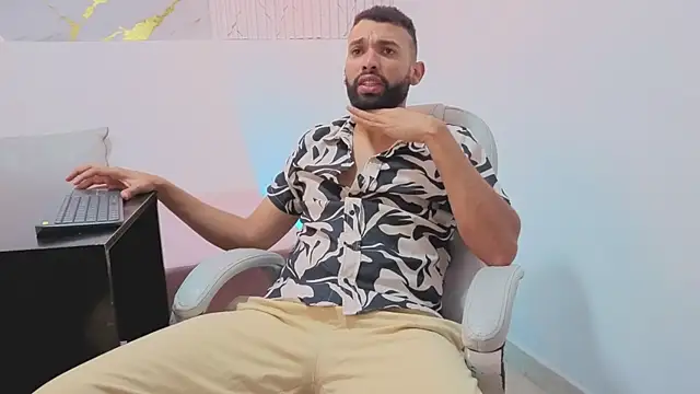 Snapshot of onlymen2025 chatting on 12.03.25 onlymen2025 online show from 12.03.25