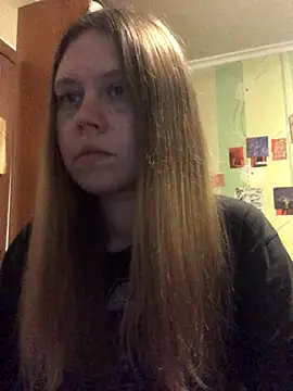 Snapshot of LunaVirelle chatting on 11.06.25 LunaVirelle online show from 11.06.25