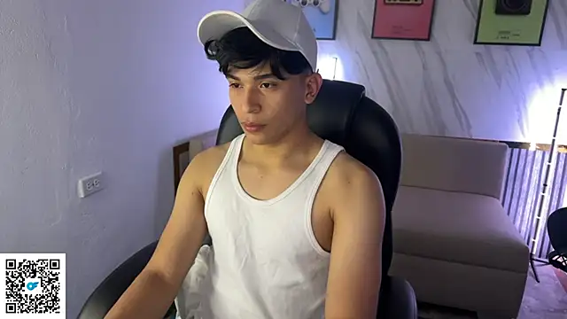 Snapshot of David_Nova chatting on 01.08.26 David Nova online show from 01.08.26