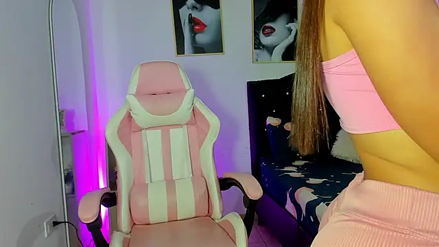 Ellenstefany   online show from 11.21.25