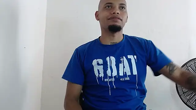Snapshot of drako_monster chatting on 05.17.26 drako monster online show from 05.17.26