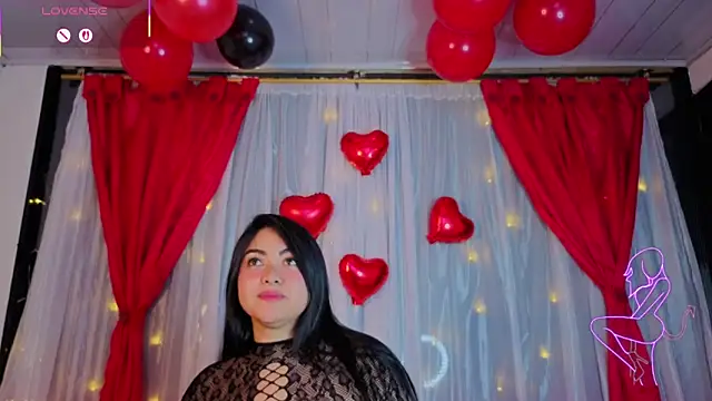 Snapshot of Victoria_Jonhss chatting on 02.12.26 Victoria Jonhss online show from 02.12.26