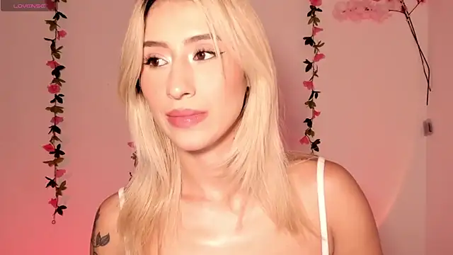 Ashleyroys 111 online show from 05.06.26