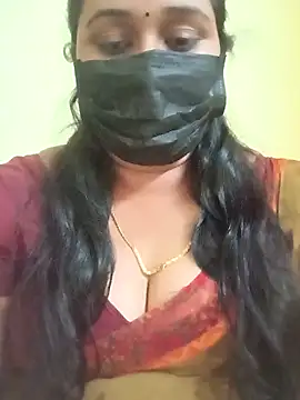 Snapshot of tamil-mala23 chatting on 03.27.26 tamil-mala23 online show from 03.27.26
