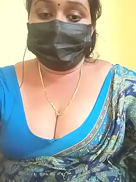 Snapshot of tamil-mala23 chatting on 04.11.26 tamil-mala23 online show from 04.11.26