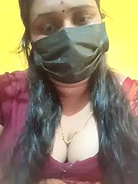 Snapshot of tamil-mala23 chatting on 05.20.26 tamil-mala23 online show from 05.20.26