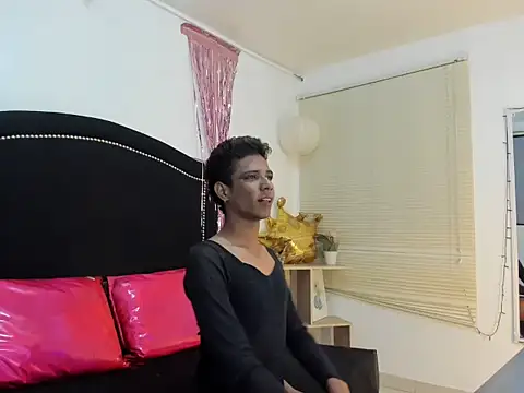 Nezuko  tanyi online show from 10.17.25