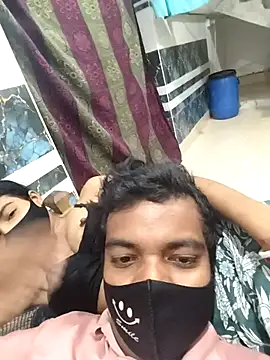 Snapshot of funnight4ubaby8456 chatting on 10.27.25 funnight4ubaby8456 online show from 10.27.25