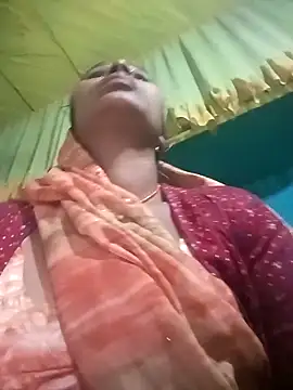 Snapshot of Rt_shreya chatting on 02.07.26 Rt shreya online show from 02.07.26