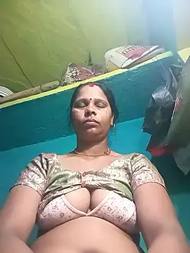 Snapshot of Rt_shreya chatting on 02.14.26 Rt shreya online show from 02.14.26