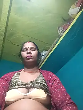 Snapshot of Rt_shreya chatting on 02.15.26 Rt shreya online show from 02.15.26